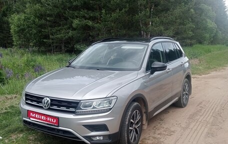 Volkswagen Tiguan II, 2019 год, 2 600 000 рублей, 1 фотография