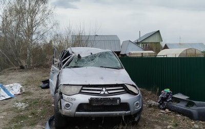 Mitsubishi L200 IV рестайлинг, 2011 год, 680 000 рублей, 1 фотография