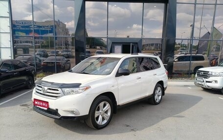Toyota Highlander III, 2011 год, 1 фотография