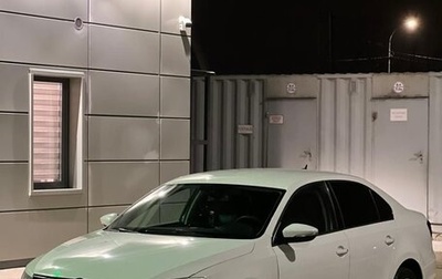 Volkswagen Jetta VI, 2013 год, 1 000 000 рублей, 1 фотография