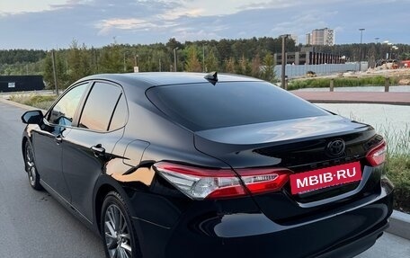Toyota Camry, 2019 год, 3 300 000 рублей, 11 фотография