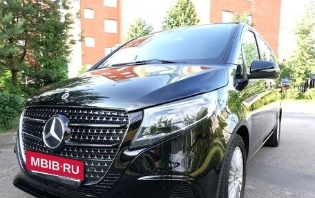 Mercedes-Benz V-Класс, 2021 год, 7 080 000 рублей, 3 фотография
