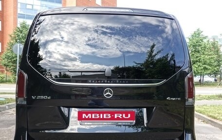 Mercedes-Benz V-Класс, 2021 год, 7 080 000 рублей, 14 фотография