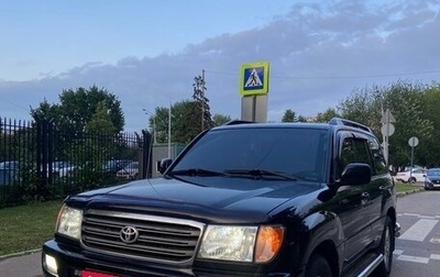 Toyota Land Cruiser 100 рестайлинг 2, 2004 год, 2 000 000 рублей, 1 фотография