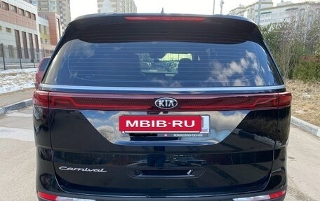 KIA Carnival, 2020 год, 3 750 000 рублей, 3 фотография