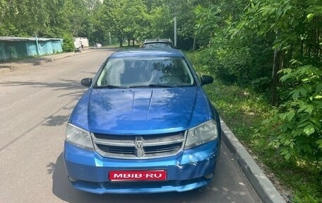 Dodge Avenger II рестайлинг, 2008 год, 500 000 рублей, 1 фотография