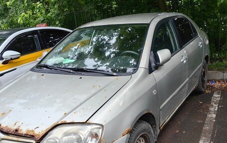 Toyota Corolla, 2004 год, 450 000 рублей, 1 фотография