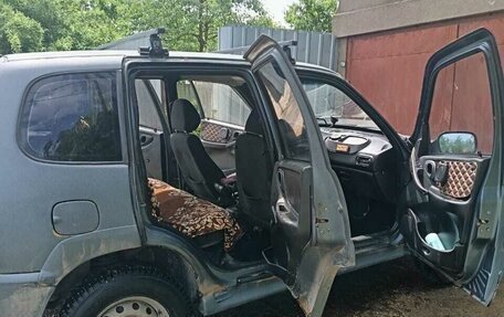 Chevrolet Niva I рестайлинг, 2006 год, 300 000 рублей, 1 фотография