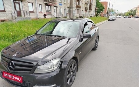 Mercedes-Benz C-Класс, 2012 год, 1 500 000 рублей, 1 фотография