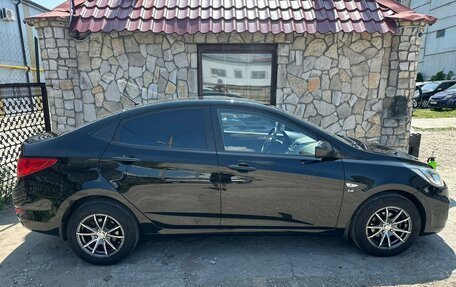 Hyundai Solaris II рестайлинг, 2012 год, 930 000 рублей, 3 фотография
