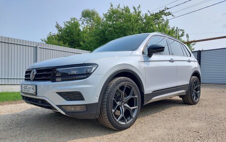 Volkswagen Tiguan II, 2018 год, 2 970 000 рублей, 4 фотография