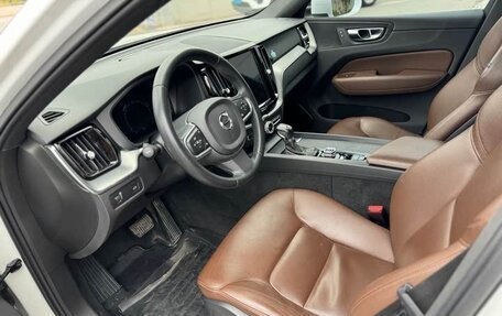Volvo XC60 II, 2021 год, 3 110 000 рублей, 6 фотография