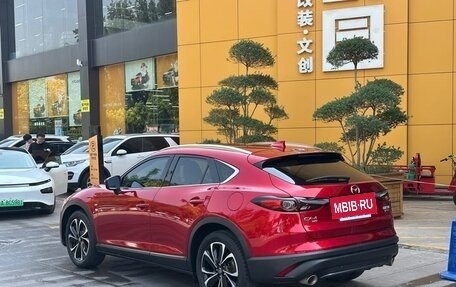 Mazda CX-4, 2022 год, 2 300 000 рублей, 4 фотография