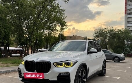 BMW X5, 2019 год, 7 000 000 рублей, 2 фотография