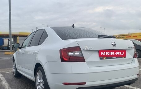Skoda Octavia, 2017 год, 1 800 000 рублей, 8 фотография