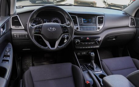 Hyundai Tucson III, 2016 год, 2 040 000 рублей, 6 фотография