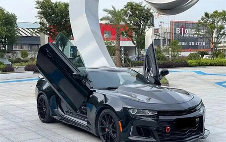 Chevrolet Camaro VI, 2017 год, 2 590 077 рублей, 3 фотография
