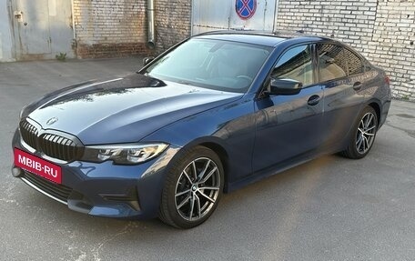 BMW 3 серия, 2021 год, 2 800 000 рублей, 3 фотография