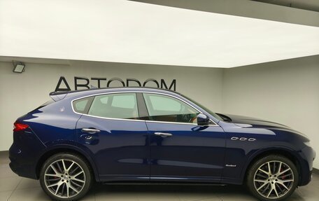 Maserati Levante I, 2018 год, 5 300 000 рублей, 5 фотография
