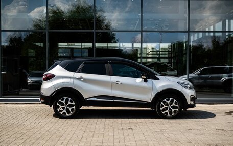 Renault Kaptur I рестайлинг, 2017 год, 1 250 000 рублей, 8 фотография