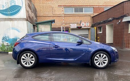 Opel Astra J, 2013 год, 1 600 000 рублей, 3 фотография
