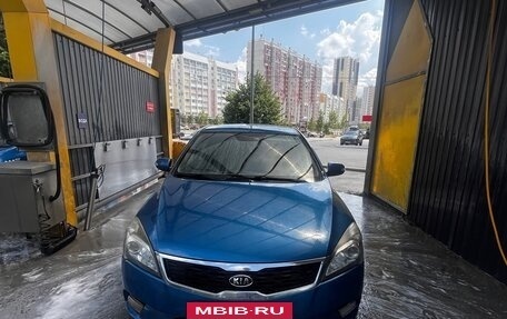 KIA cee'd I рестайлинг, 2010 год, 730 000 рублей, 3 фотография