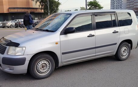 Toyota Succeed I рестайлинг, 2011 год, 650 000 рублей, 3 фотография