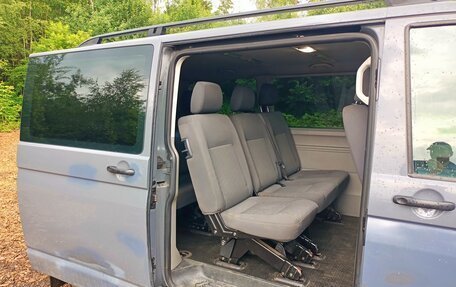 Volkswagen Caravelle T5, 2013 год, 1 860 000 рублей, 7 фотография