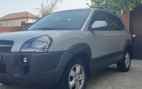 Hyundai Tucson III, 2005 год, 710 000 рублей, 1 фотография