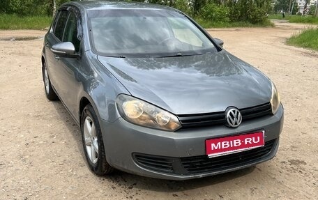 Volkswagen Golf VI, 2011 год, 670 000 рублей, 1 фотография