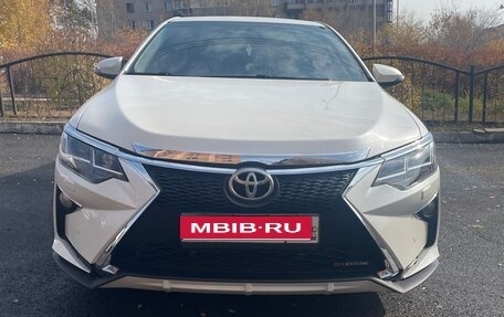 Toyota Camry, 2012 год, 2 200 000 рублей, 1 фотография