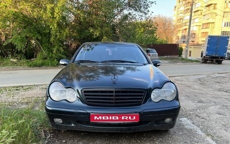 Mercedes-Benz C-Класс, 2000 год, 549 000 рублей, 1 фотография