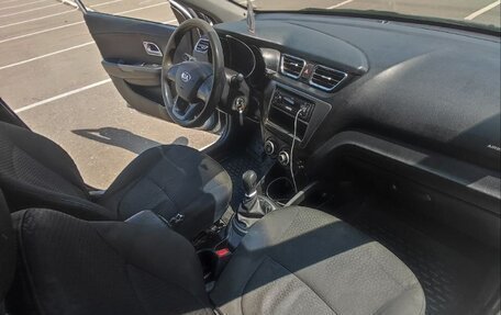 KIA Rio III рестайлинг, 2013 год, 550 000 рублей, 7 фотография