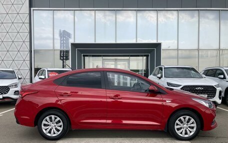 Hyundai Solaris II рестайлинг, 2019 год, 1 390 000 рублей, 4 фотография