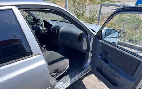 Hyundai Accent II, 2005 год, 310 000 рублей, 9 фотография