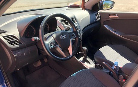 Hyundai Solaris II рестайлинг, 2015 год, 1 120 000 рублей, 3 фотография