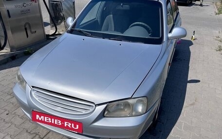 Hyundai Accent II, 2005 год, 310 000 рублей, 2 фотография