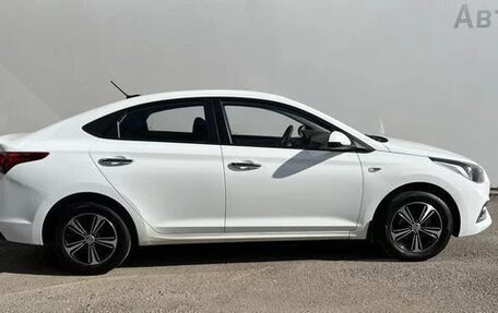 Hyundai Solaris II рестайлинг, 2019 год, 1 250 000 рублей, 4 фотография
