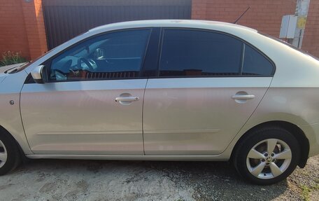 Skoda Rapid I, 2014 год, 1 200 000 рублей, 7 фотография