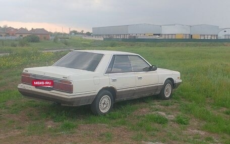 Nissan Laurel VIII, 1986 год, 150 000 рублей, 3 фотография