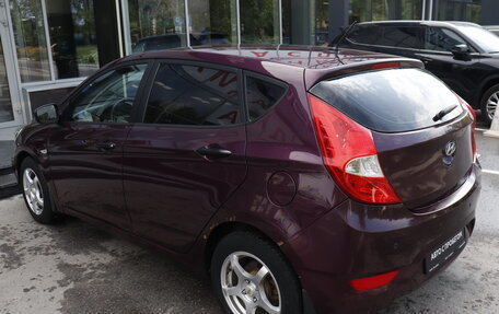 Hyundai Solaris II рестайлинг, 2013 год, 766 000 рублей, 5 фотография