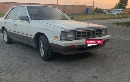 Nissan Laurel VIII, 1986 год, 150 000 рублей, 2 фотография