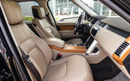 Land Rover Range Rover IV рестайлинг, 2018 год, 7 480 000 рублей, 12 фотография