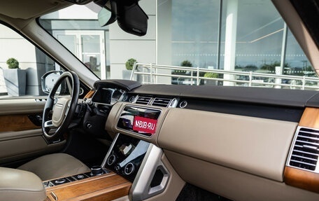 Land Rover Range Rover IV рестайлинг, 2018 год, 7 480 000 рублей, 11 фотография