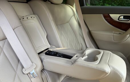 Infiniti FX II, 2011 год, 2 490 000 рублей, 17 фотография