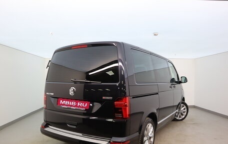 Volkswagen Multivan T6 рестайлинг, 2020 год, 6 650 000 рублей, 2 фотография