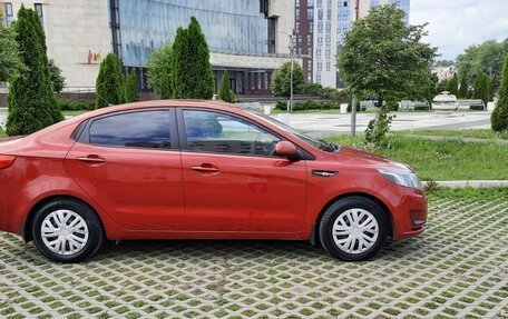 KIA Rio III рестайлинг, 2014 год, 870 000 рублей, 2 фотография