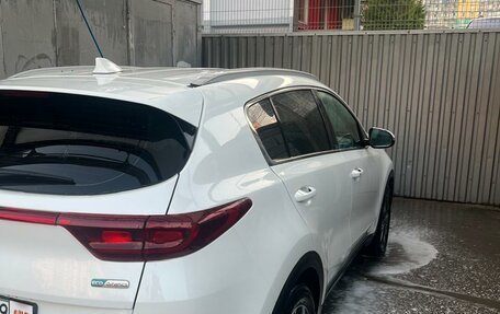 KIA Sportage IV рестайлинг, 2020 год, 2 620 000 рублей, 6 фотография