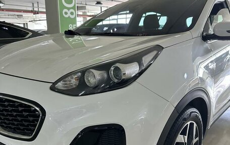 KIA Sportage IV рестайлинг, 2020 год, 2 620 000 рублей, 9 фотография