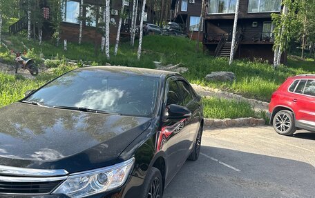 Toyota Camry, 2015 год, 1 750 000 рублей, 2 фотография